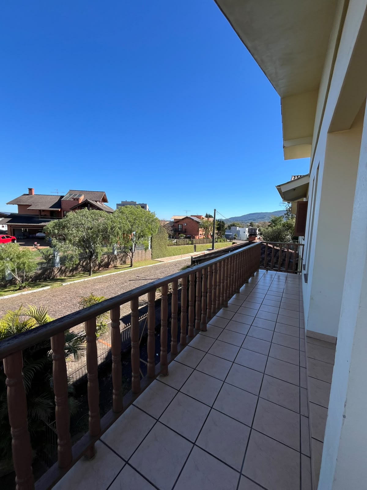 11 Prédio Comercial e Apartamento – Bairro Primavera, Dois Irmãos