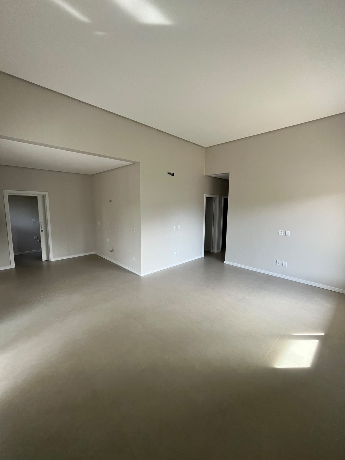 5beb0ffc-3074-4fc0-8260-ea47e919ac5b Casas venda – Bairro Industrial, Dois Irmãos-RS