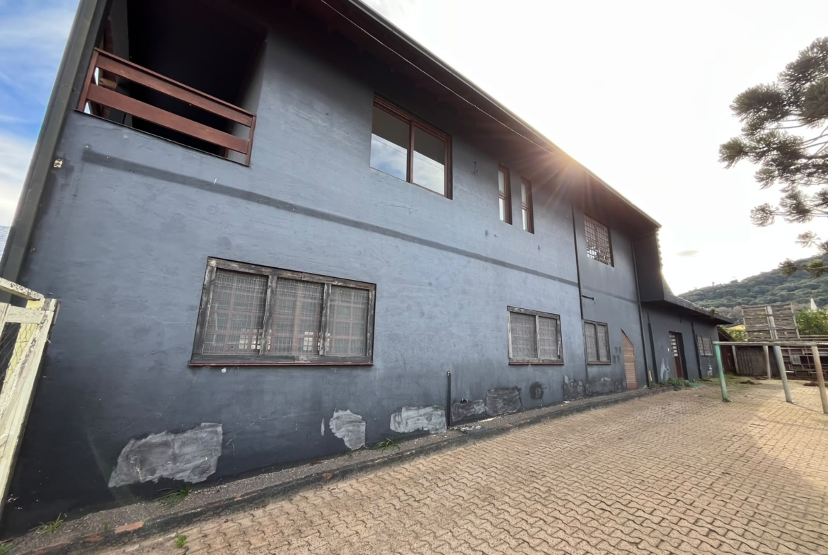 WhatsApp Image 2026-07-10 at 11.37.48 Prédio comercial à venda em Morro Reuter/RS | 603m² | Localização estratégica na BR-116