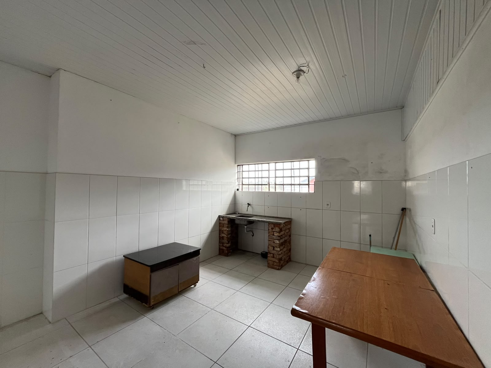 WhatsApp Image 2026-07-10 at 11.37.50 Prédio comercial à venda em Morro Reuter/RS | 603m² | Localização estratégica na BR-116